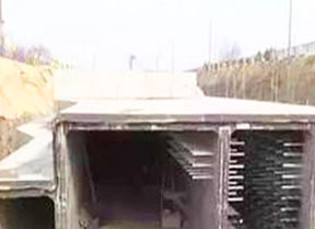 液壓自動管廊臺車