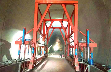 液壓電纜槽臺車、液壓鋪掛臺車、噴淋臺車